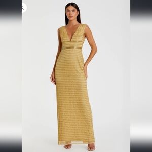 NWT Mac Duggal,Beaded Cap Sleeve V Neck Column Gown, Gold, Size 4, $598